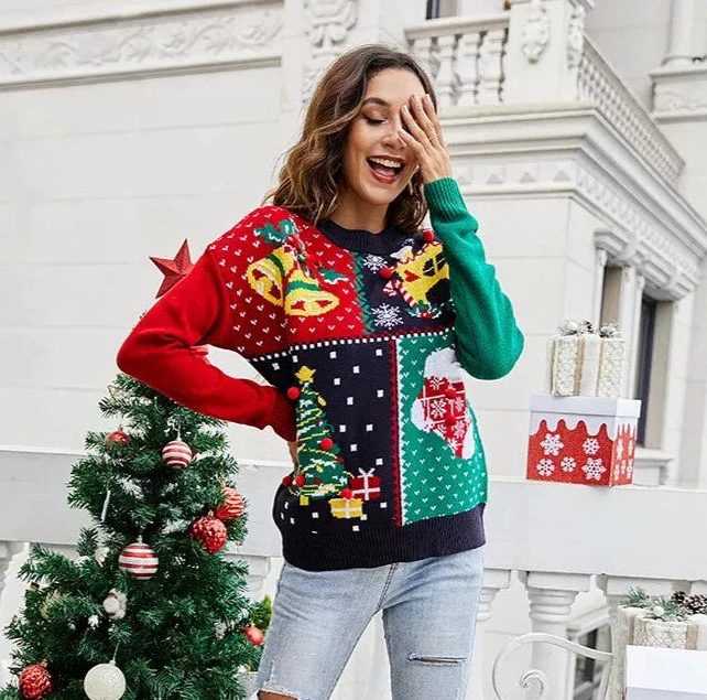 Ophelia | Snowflake Knit Christmas Sweater